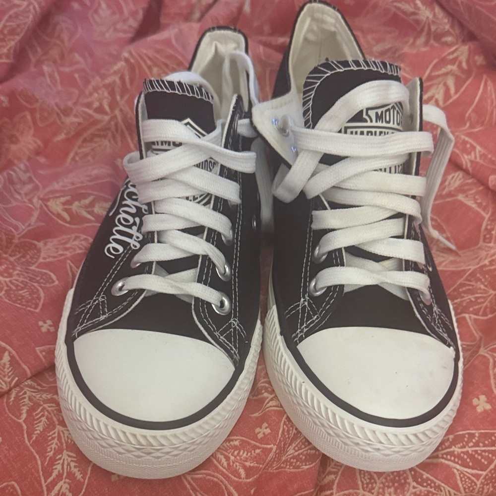Harley-Davidson Black & White Michelle Low-Top Sneakers - Picture 6 of 7